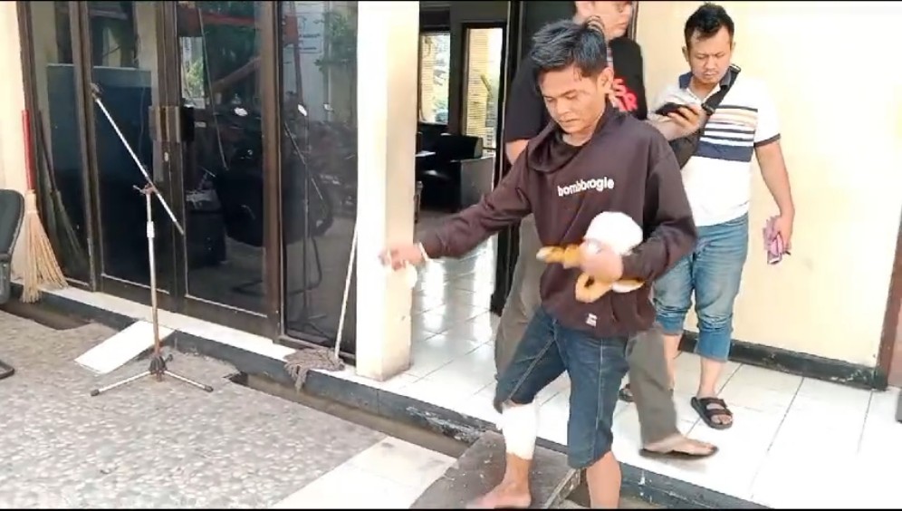 Pelaku pencurian yang ditembak Polisi Polsek Sukolilo