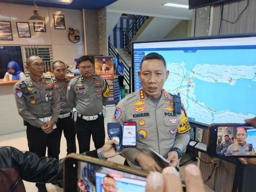 Direktur Lalu Lintas Polda Jatim, Kombes Pol Komarudin