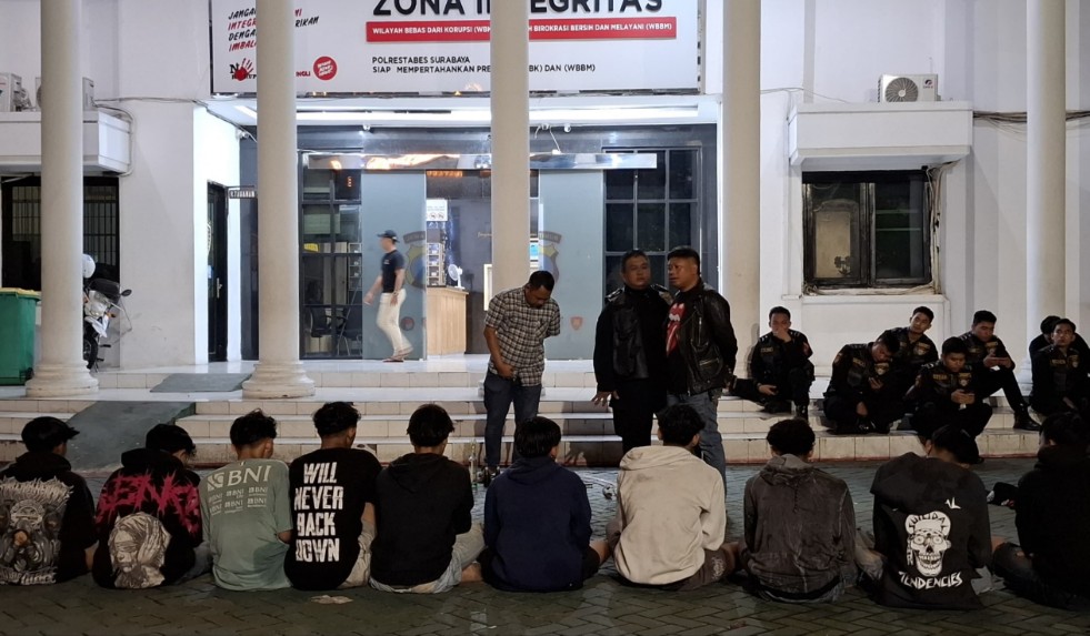 Puluhan Remaja yang terjaring Polrestabes Surabaya akan gelar tawuran 