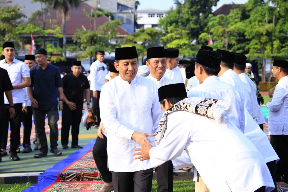 Sholat Idul Adha Mabes Polri 