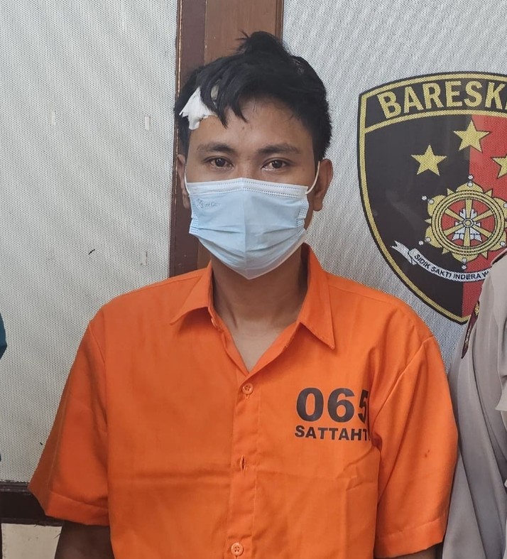Pelaku Pencurian motor di Polsek Semampir 