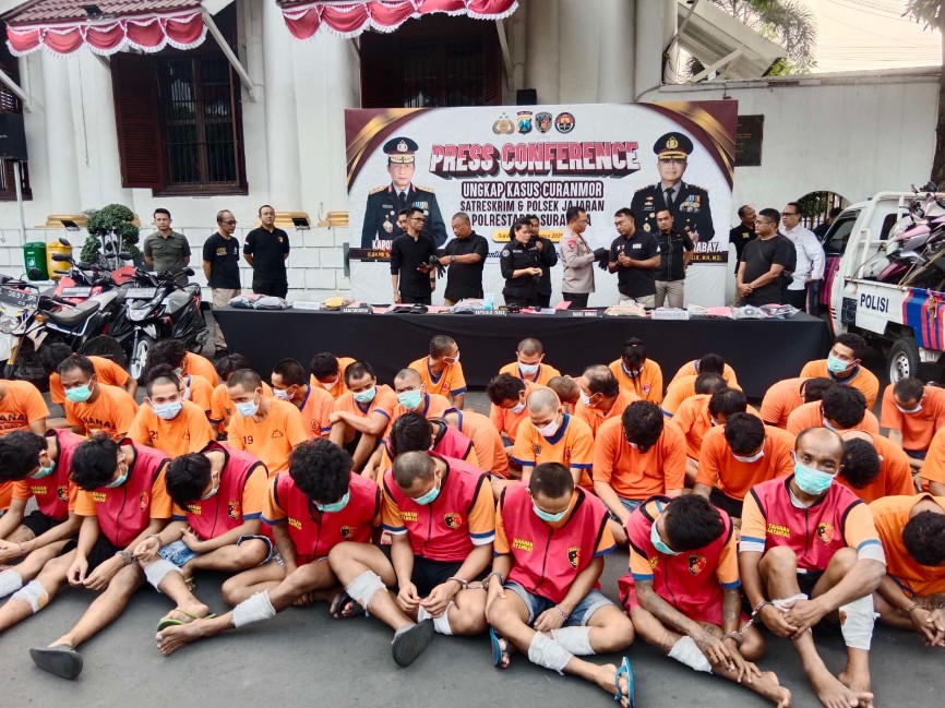 49 pelaku pencuri motor di Polrestabes Surabaya 