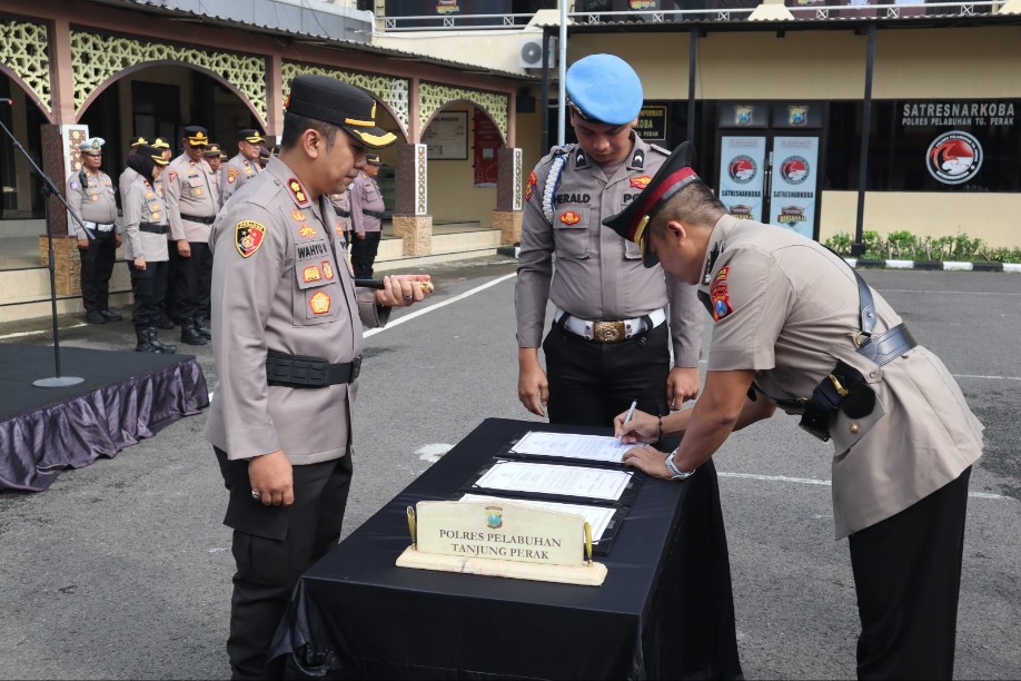 Sertijab Polres Tanjung Perak Surabaya 