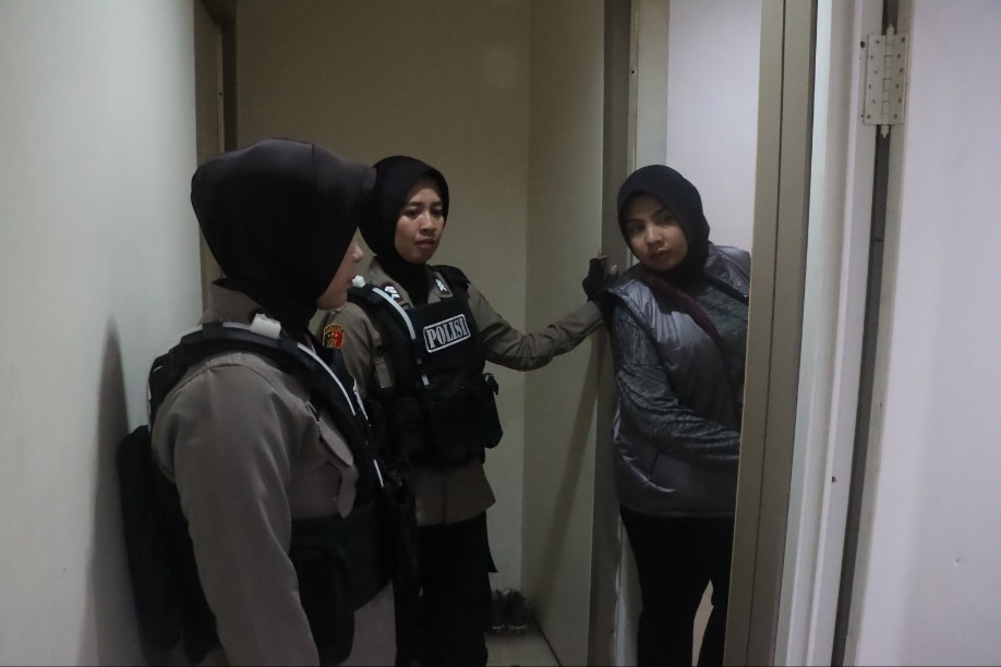 Razia tempat hiburan dan kos Polres Sidoarjo 