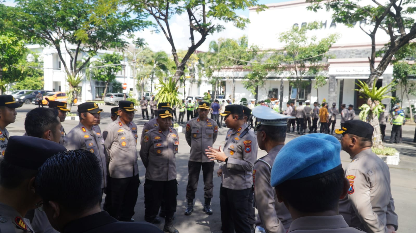 Pengamanan Mayday 2026 Polrestabes Surabaya