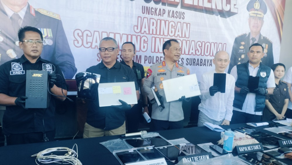 Kapolrestabes Surabaya ungkap kasus Suber Internasional